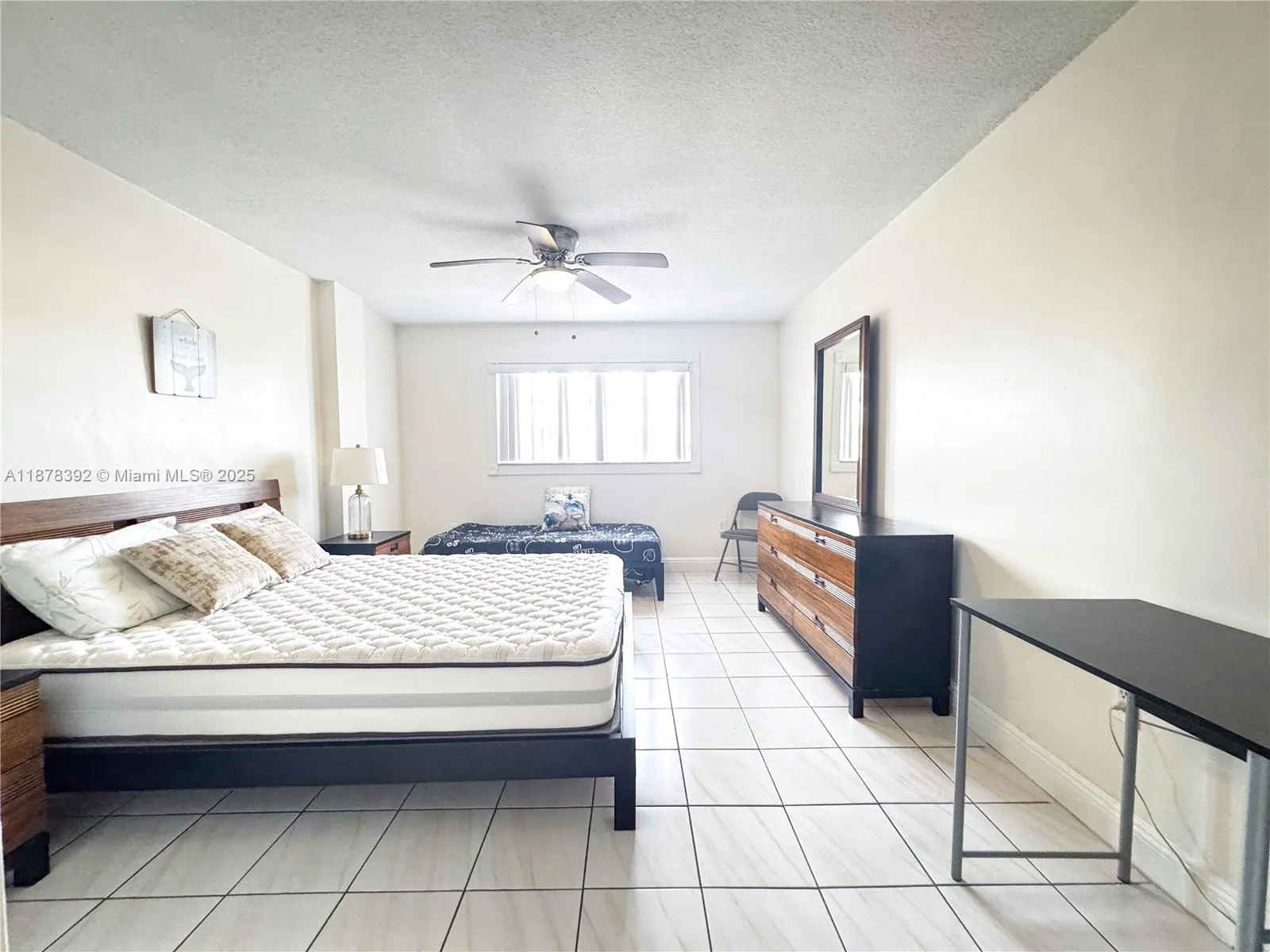 1575 Euclid Ave, #303
