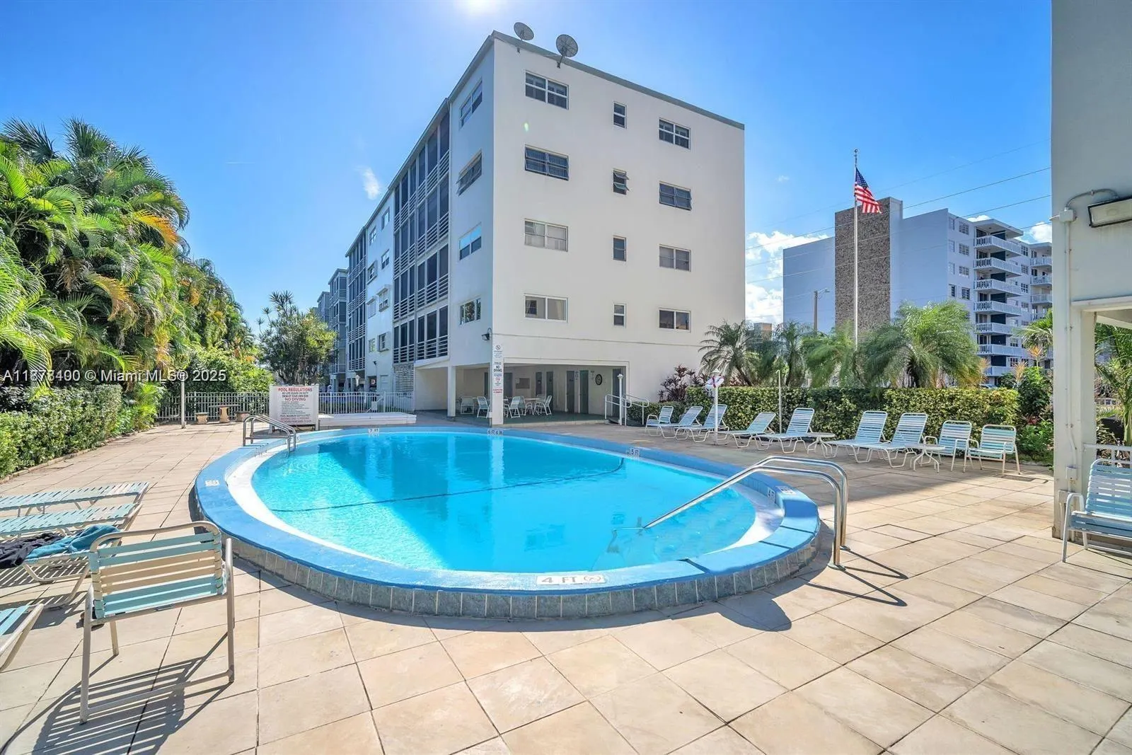 500 NE 14th Ave, #204