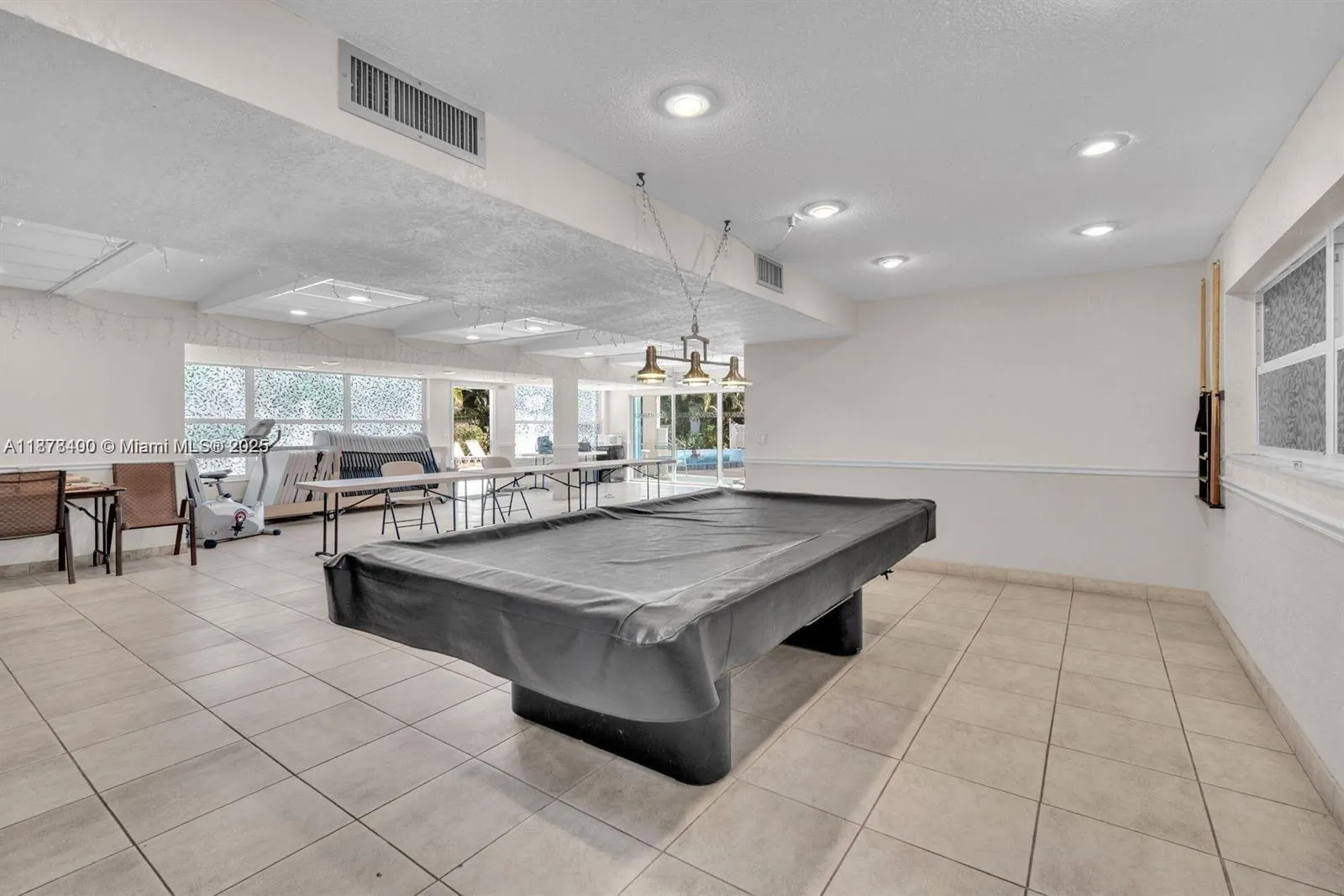 500 NE 14th Ave, #204