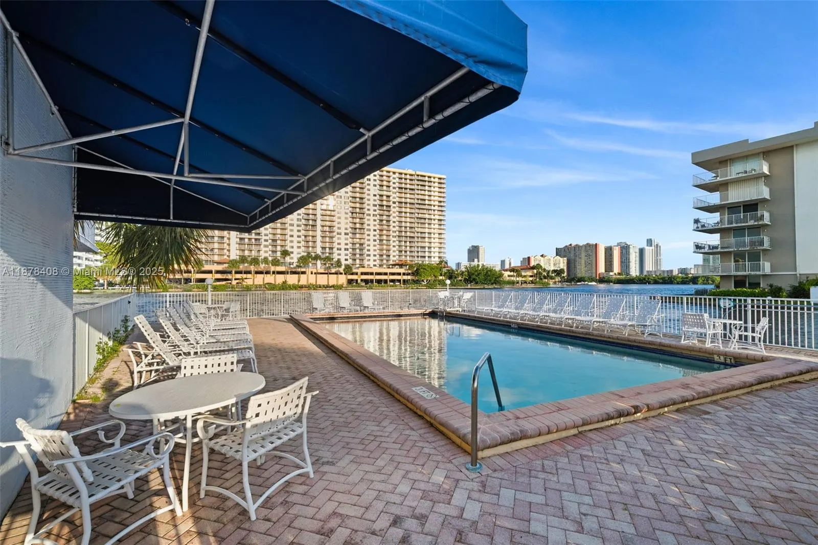 4000 NE 170th St, #602