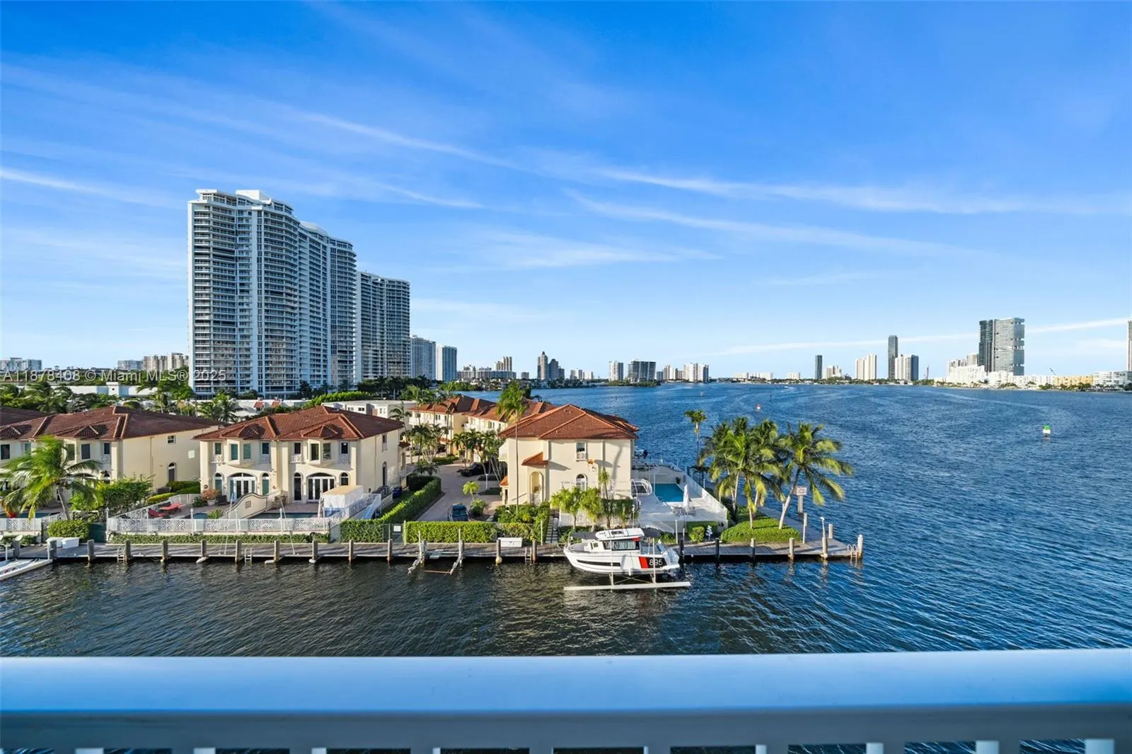 4000 NE 170th St, #602