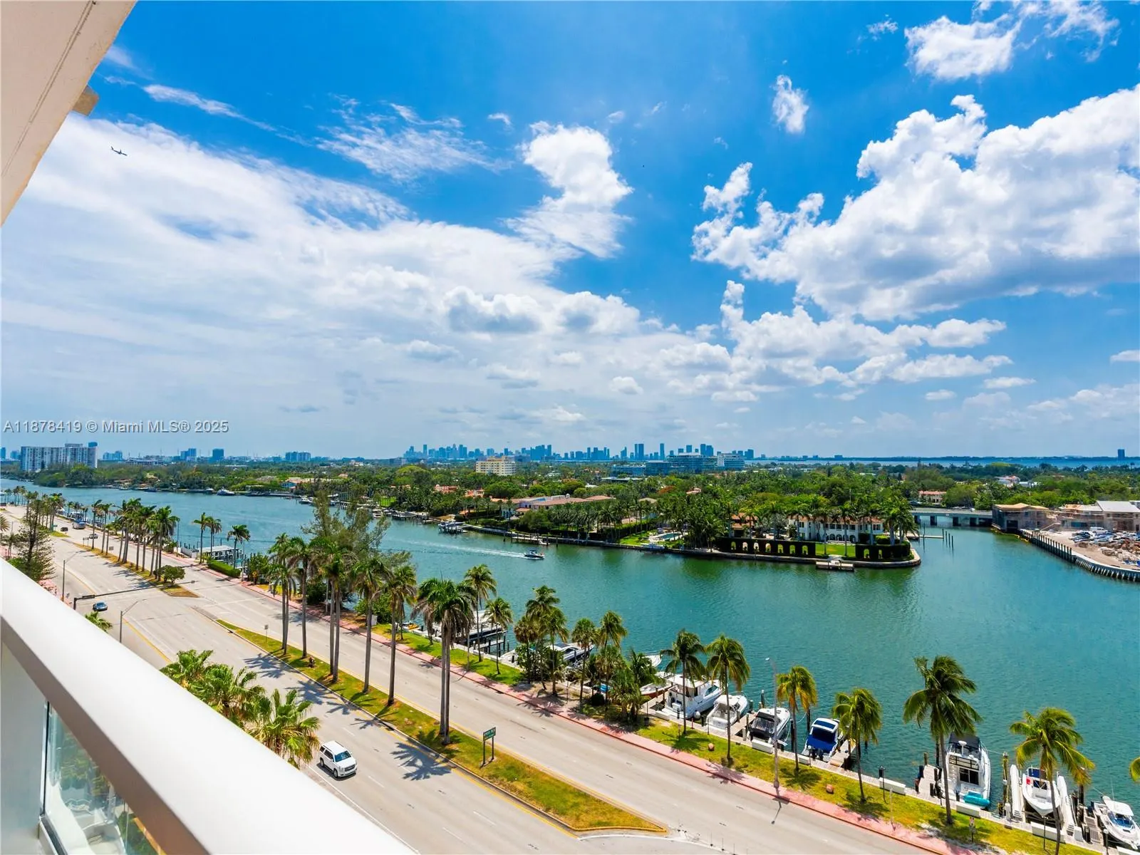 5005 Collins Ave, #1105