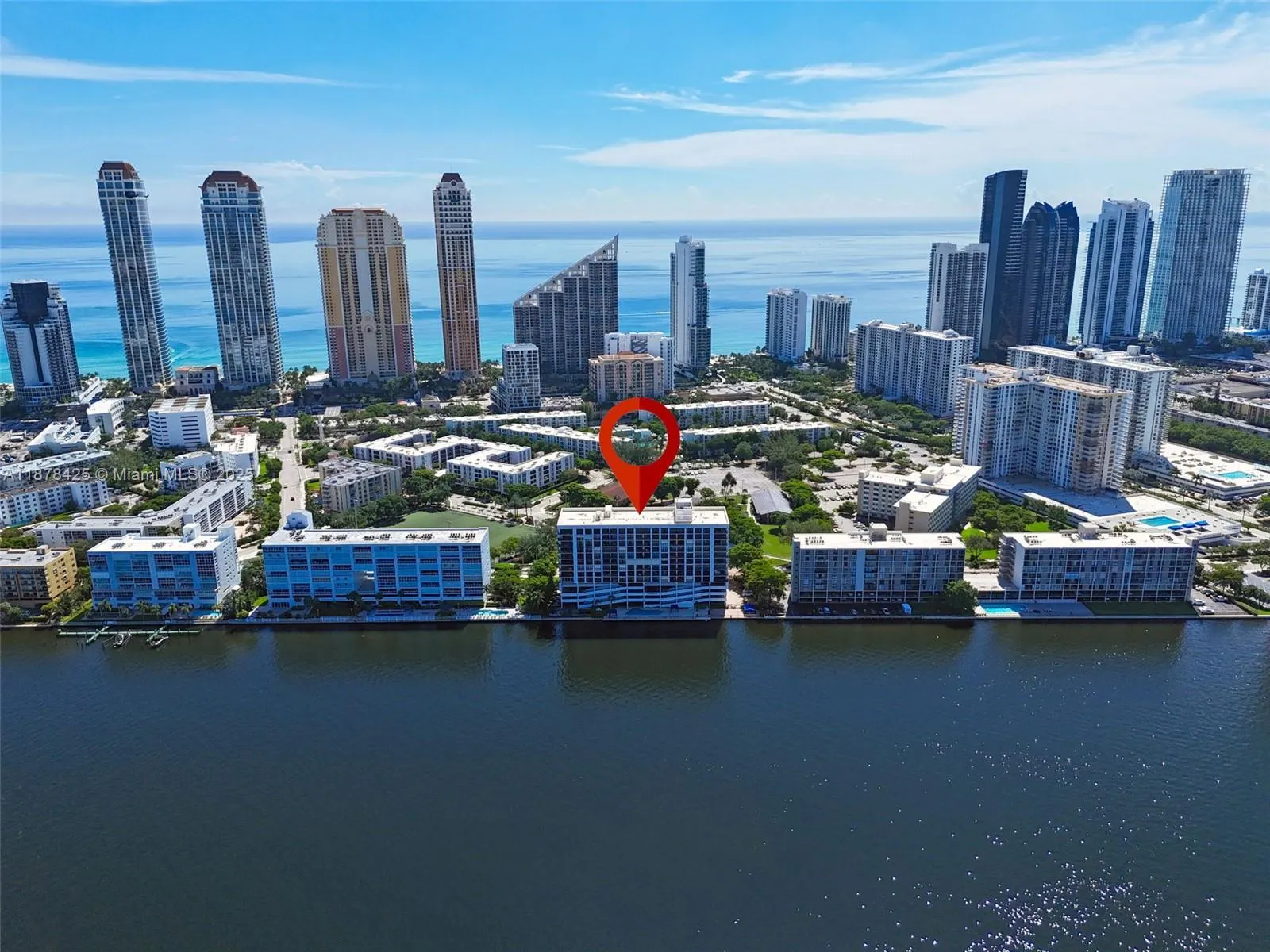 17720 N Bay Rd, #903