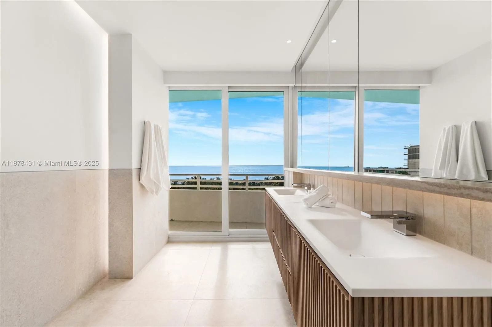 226 Ocean Dr, #7F/7G