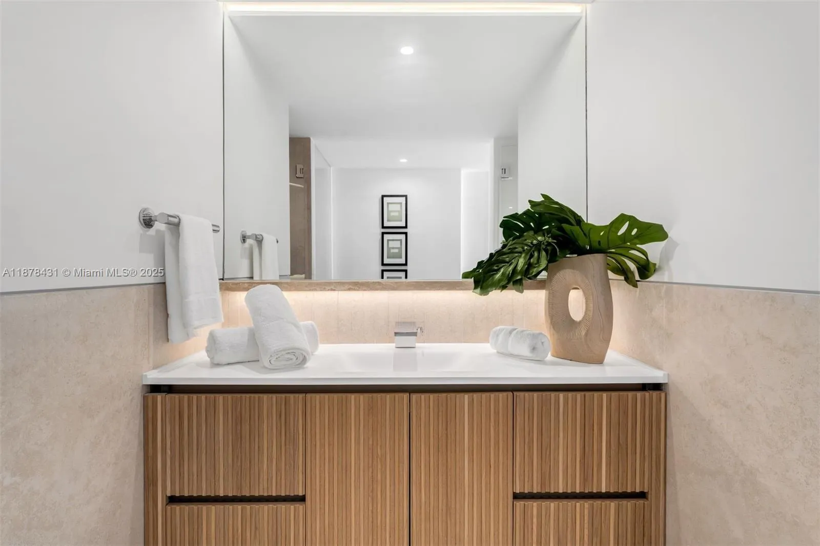226 Ocean Dr, #7F/7G