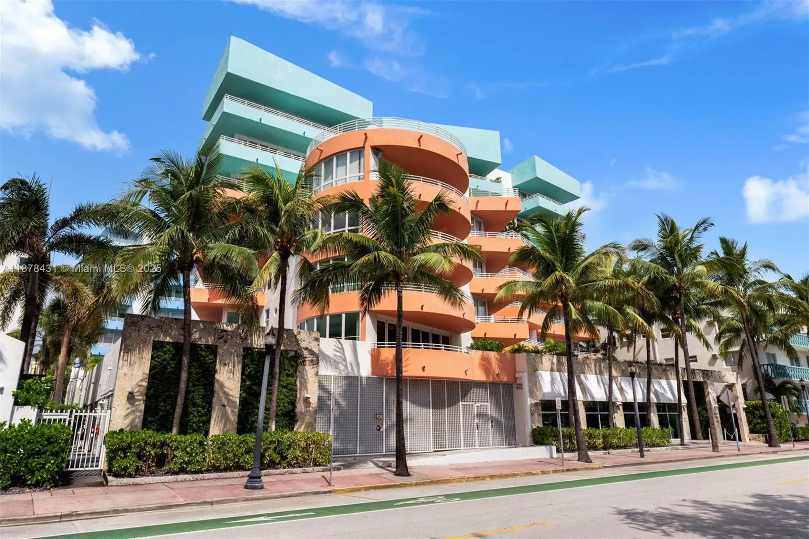 226 Ocean Dr, #7F/7G