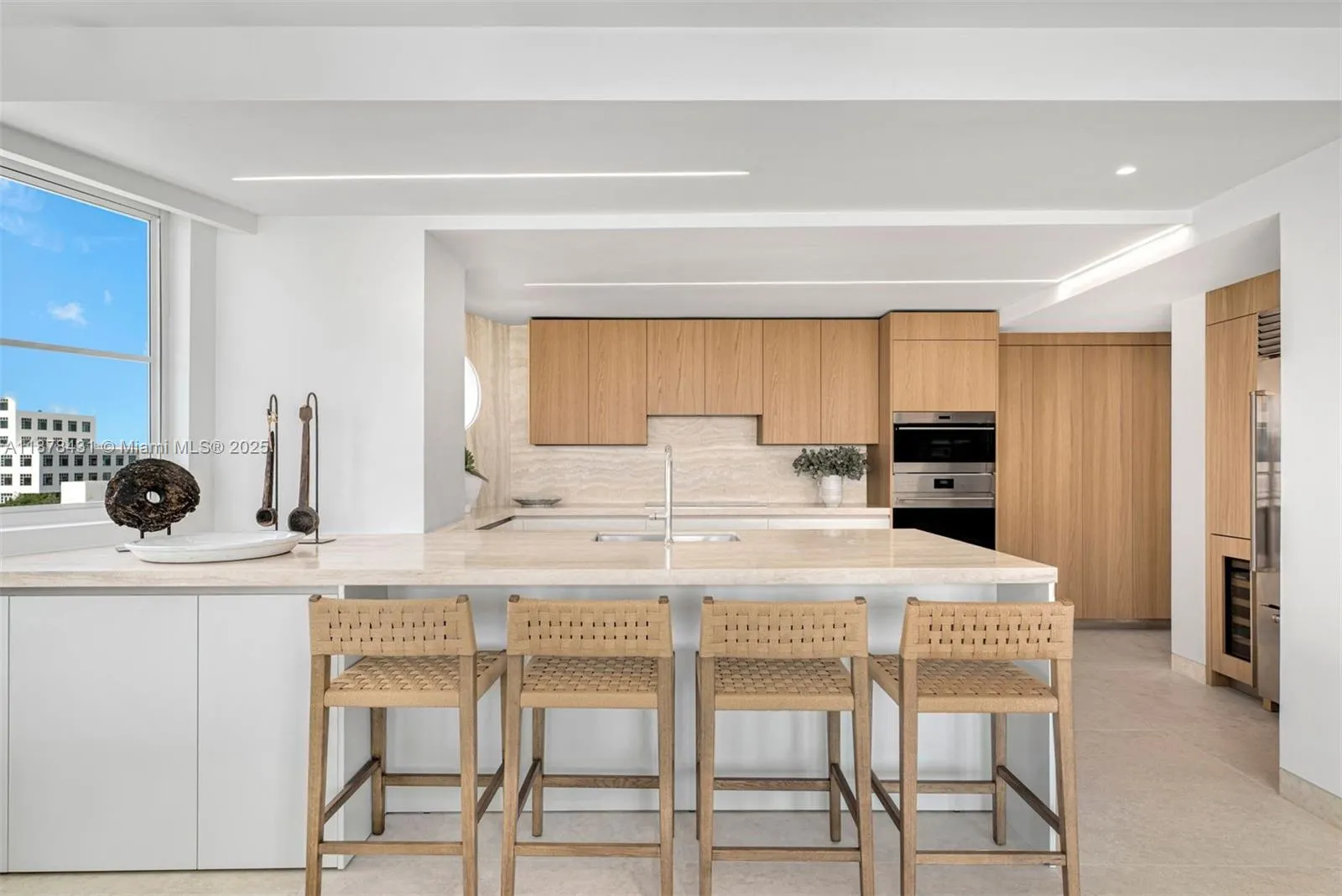 226 Ocean Dr, #7F/7G