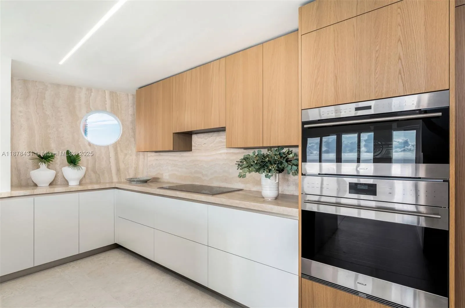 226 Ocean Dr, #7F/7G