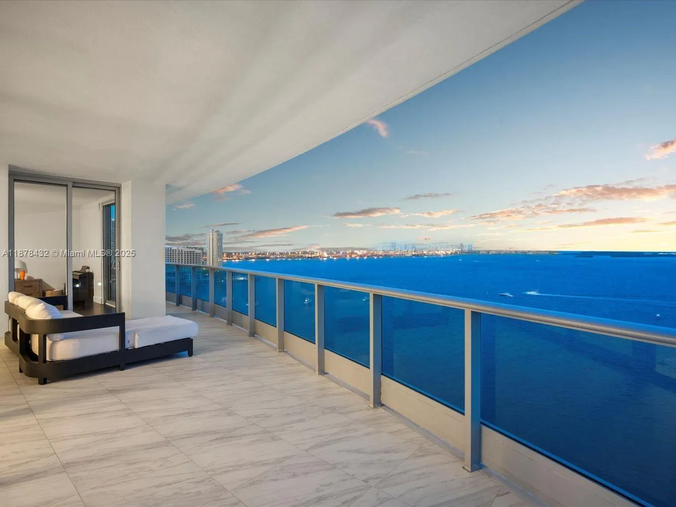 1331 Brickell Bay Dr, #1811