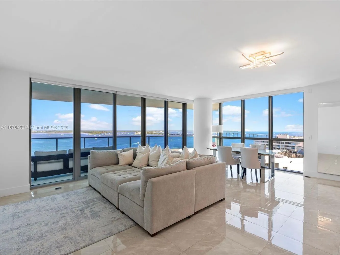 1331 Brickell Bay Dr, #1811
