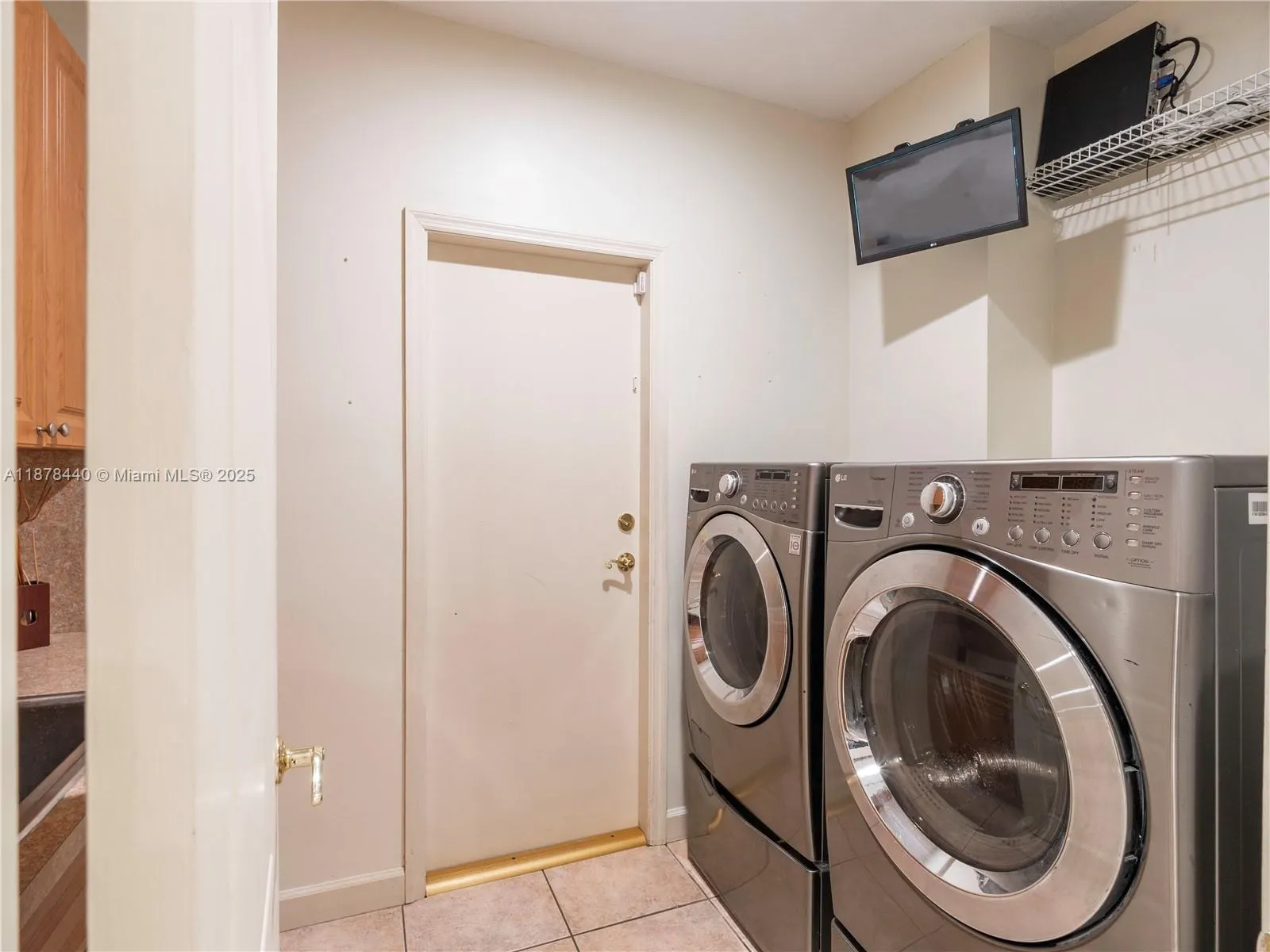 8311 NW 166th Ter