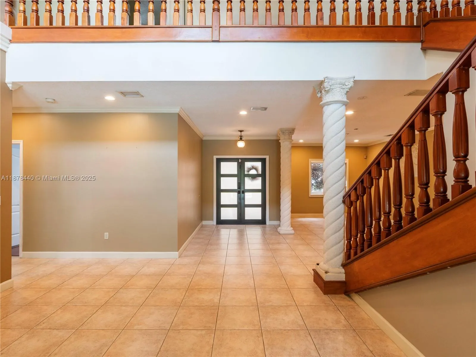 8311 NW 166th Ter