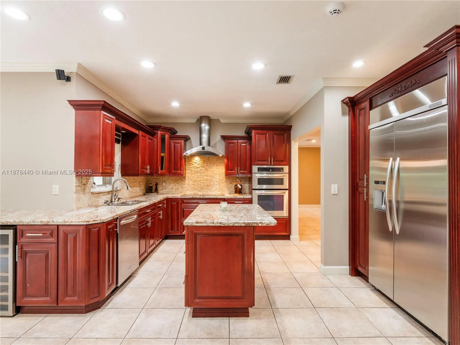 8311 NW 166th Ter