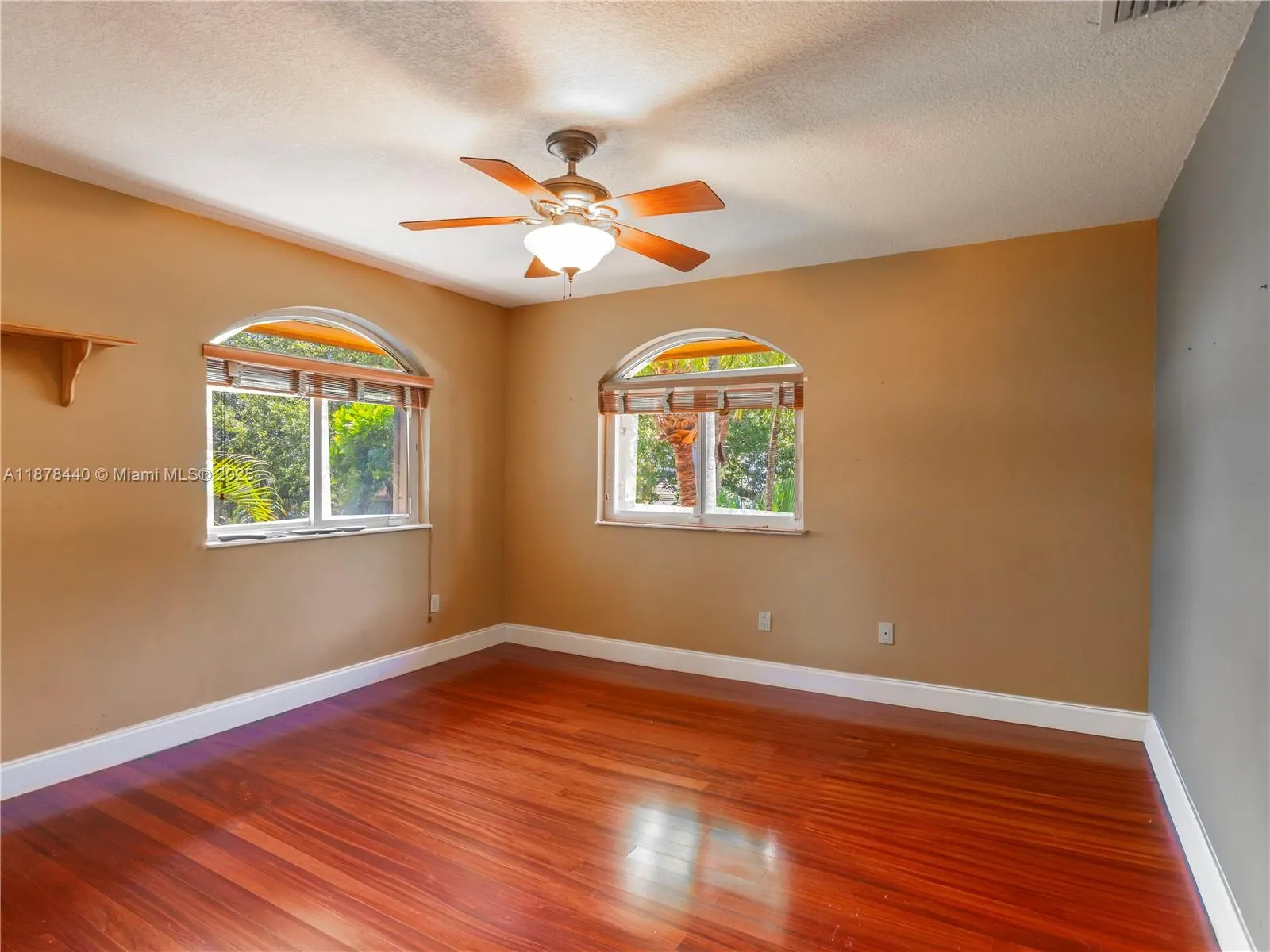 8311 NW 166th Ter
