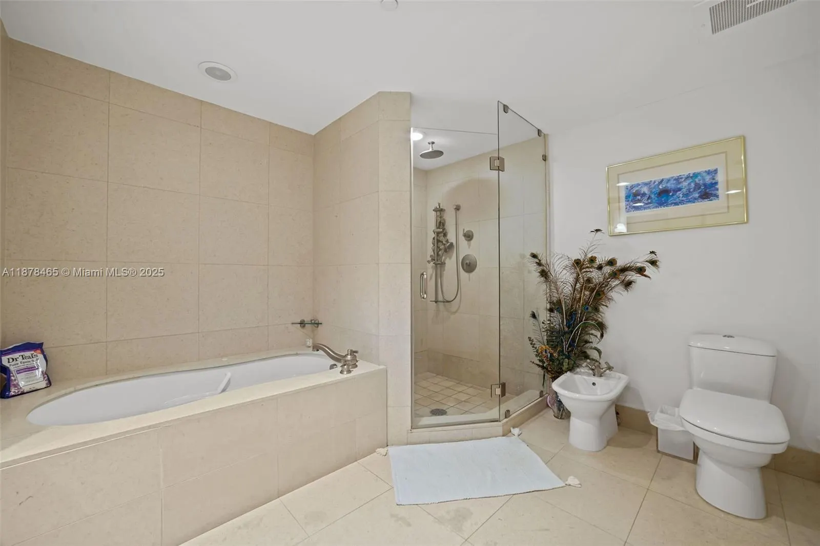 6799 Collins Ave, #1006