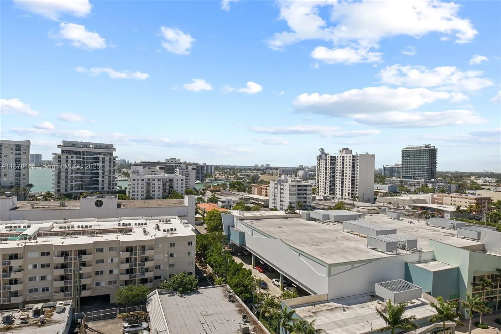6799 Collins Ave, #1006