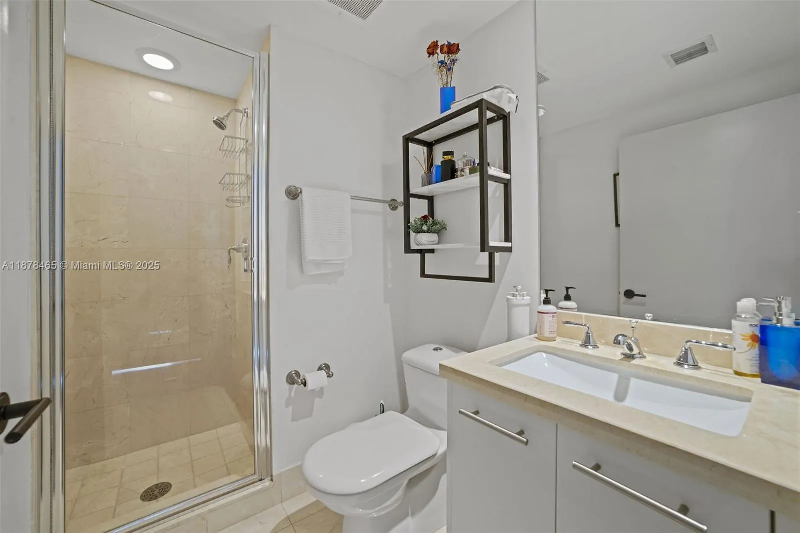 6799 Collins Ave, #1006