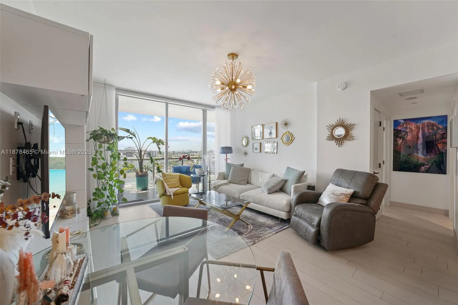 6799 Collins Ave, #1006