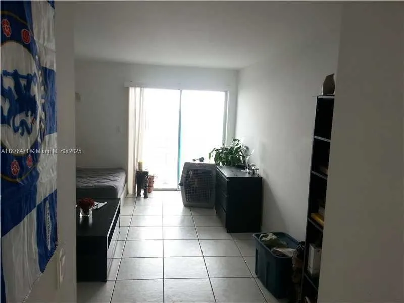 1441 Lincoln Rd, #308