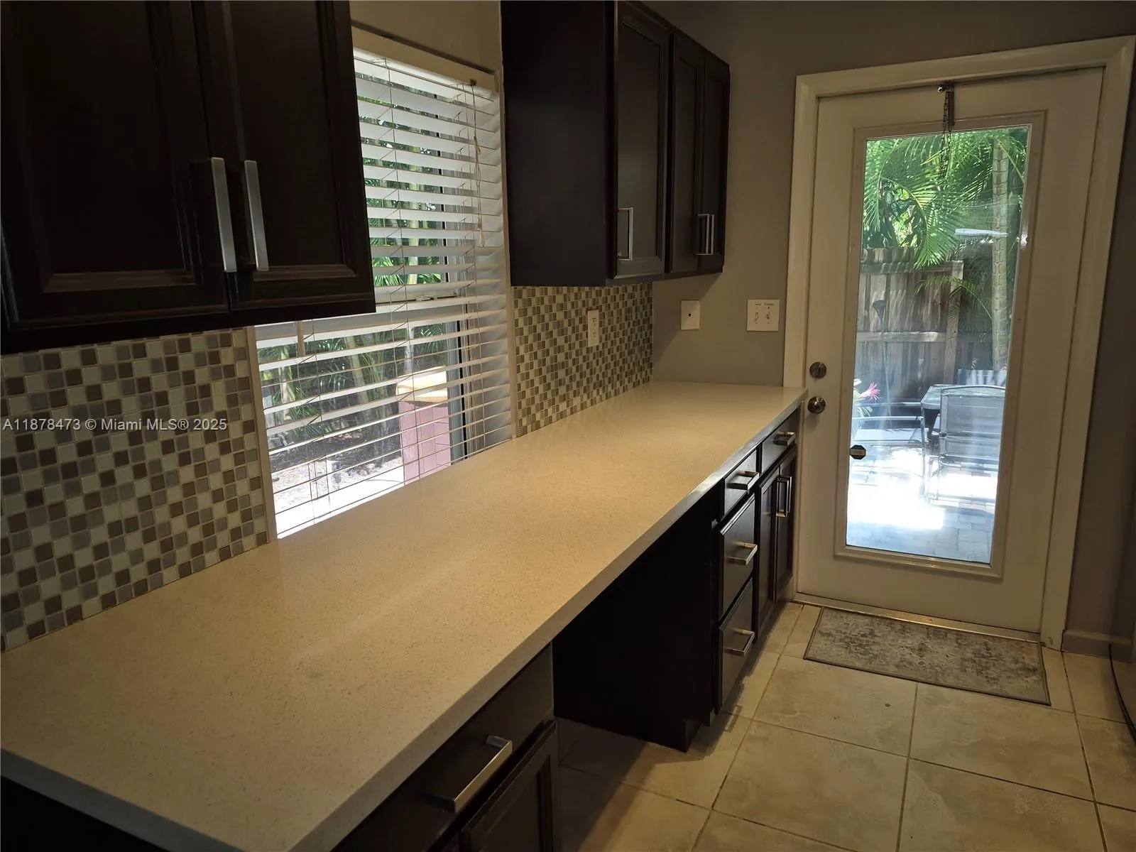 67 NE 25th St, #1