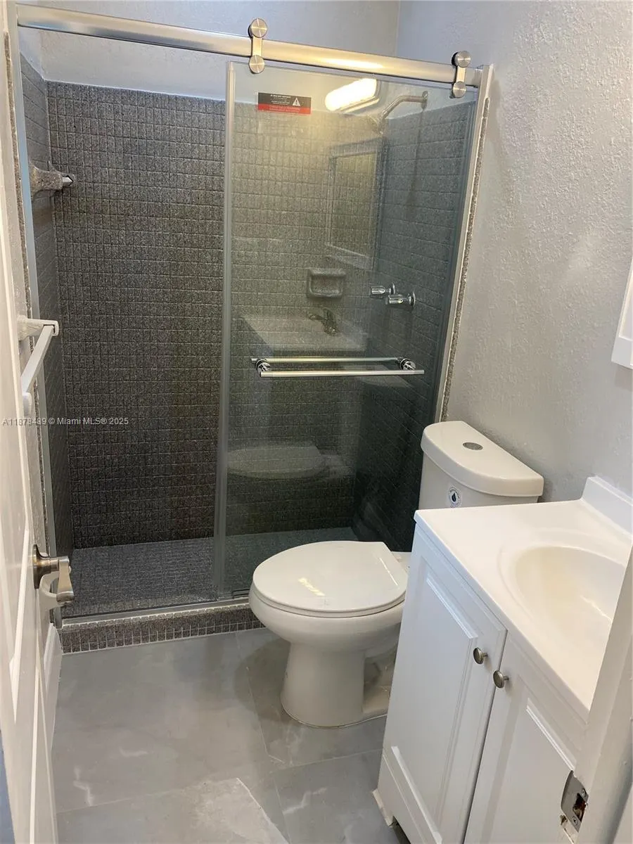 280 SE 6th Ave, #1