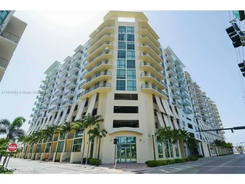 140 S Dixie Hwy, #411