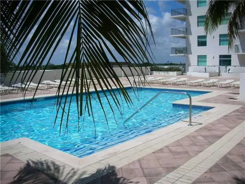 140 S Dixie Hwy, #411