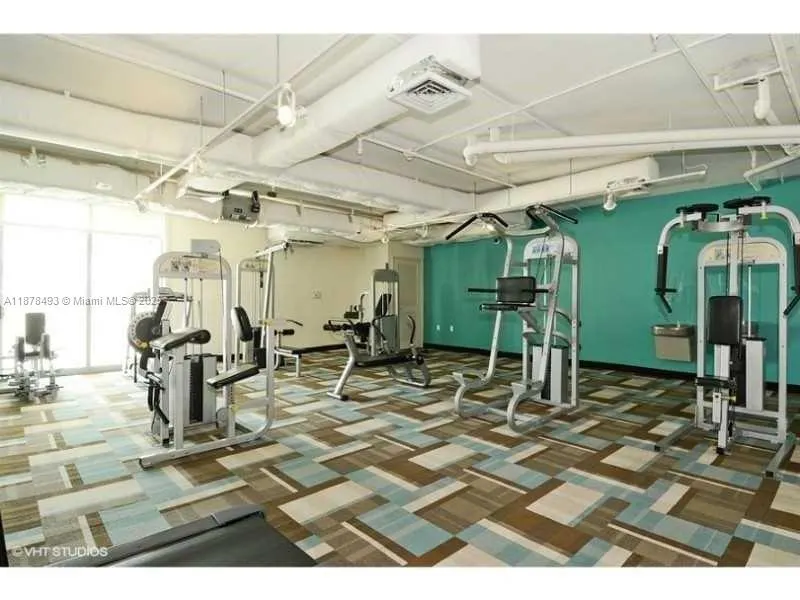 140 S Dixie Hwy, #411