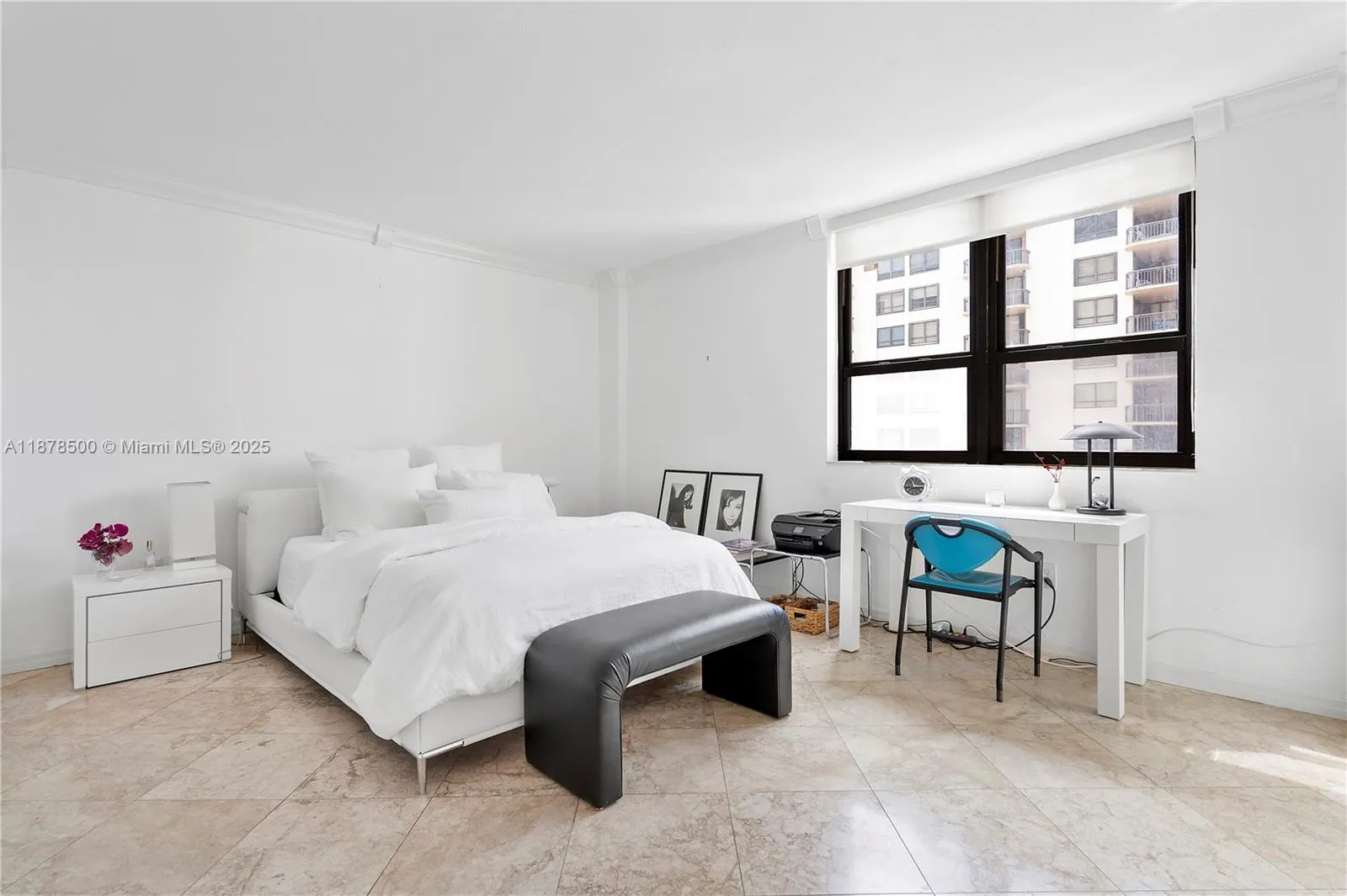 10185 Collins Ave, #1210