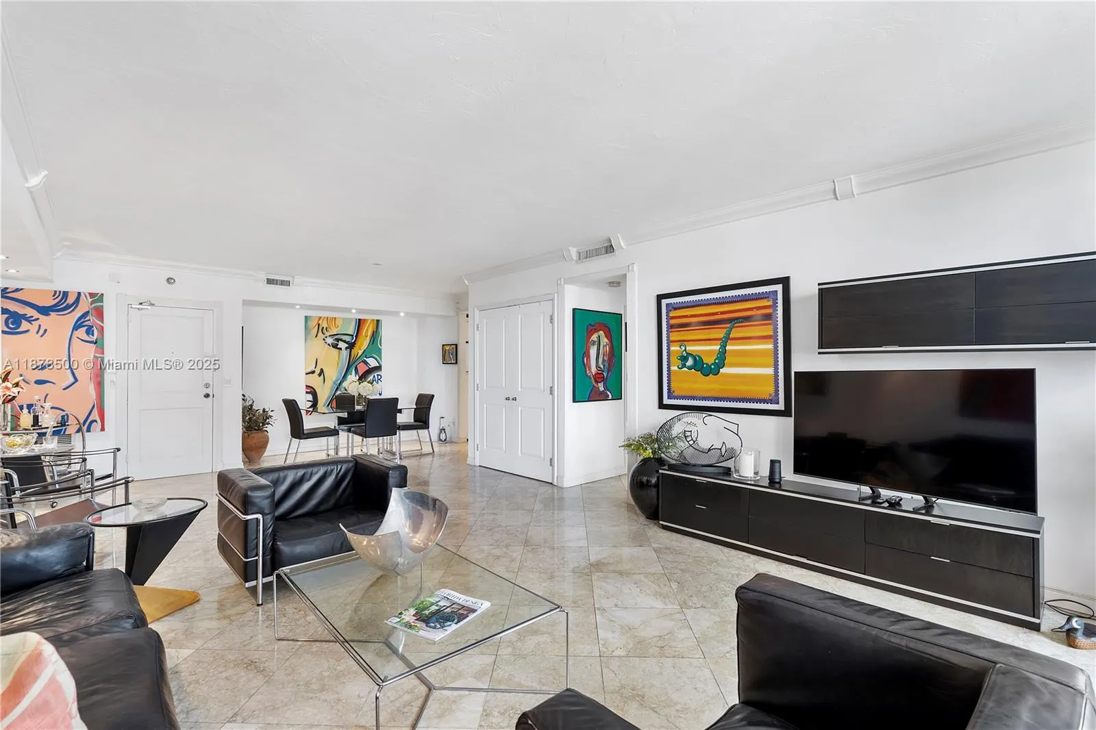 10185 Collins Ave, #1210