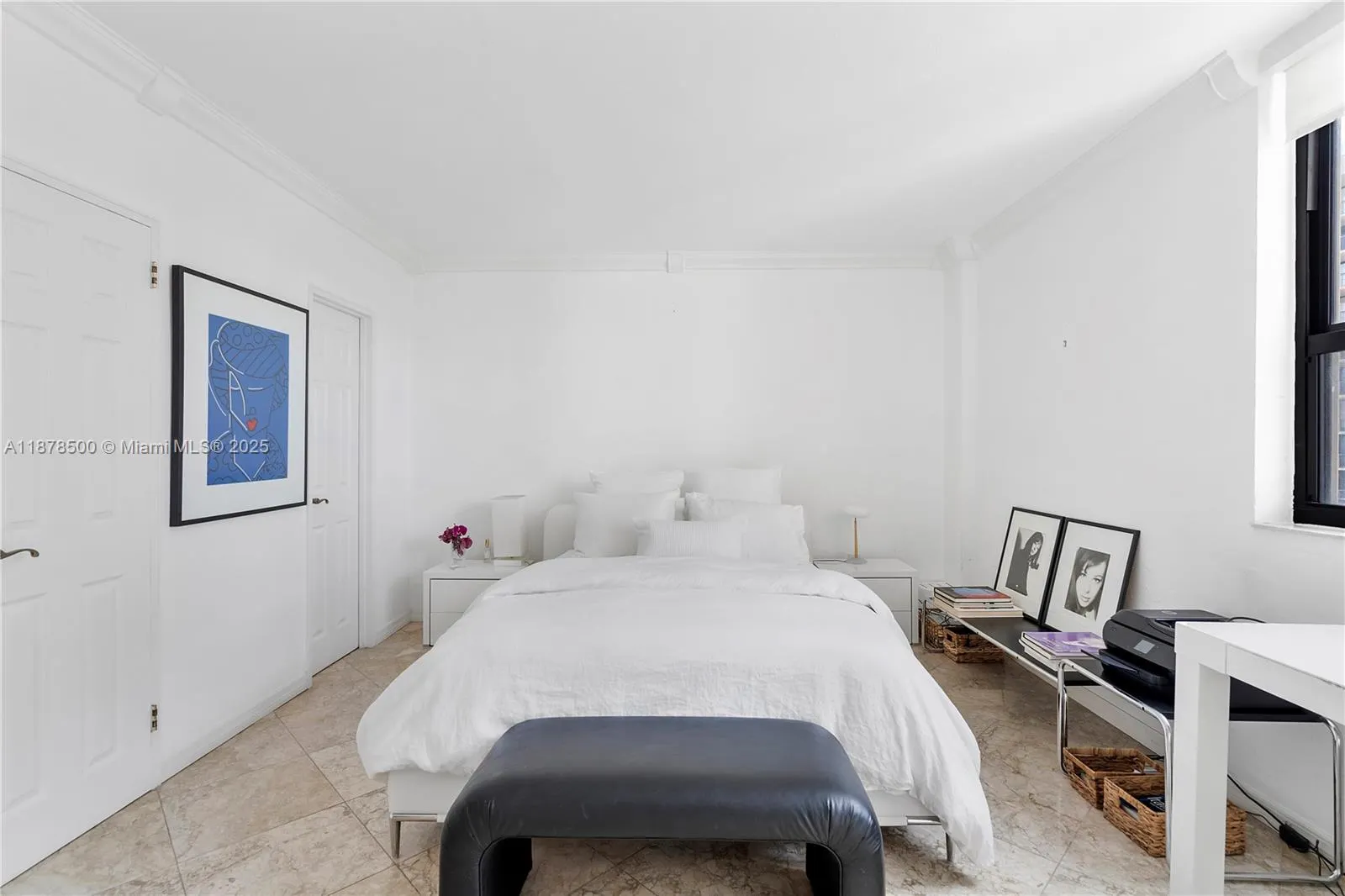 10185 Collins Ave, #1210