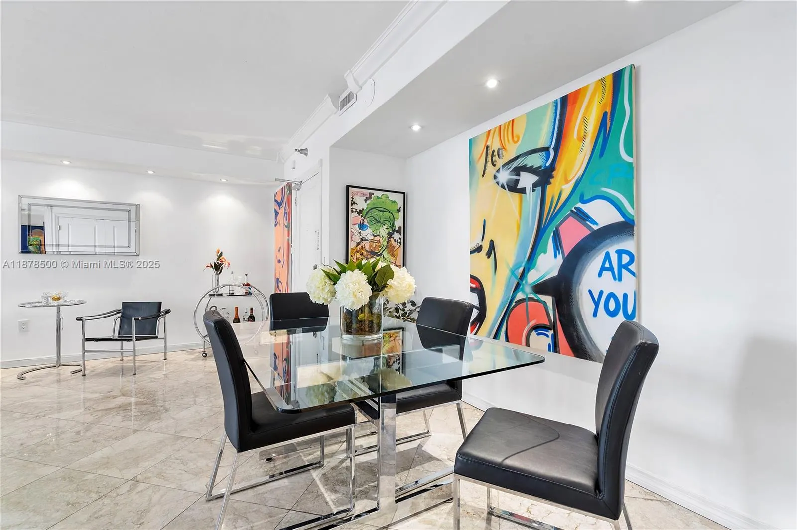 10185 Collins Ave, #1210