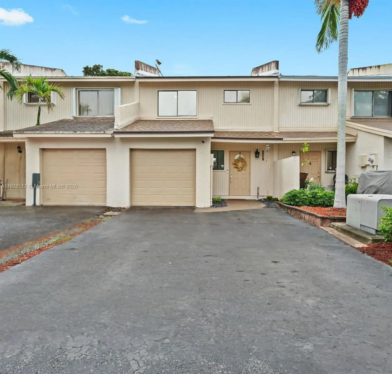 4267 NW 76th Ave