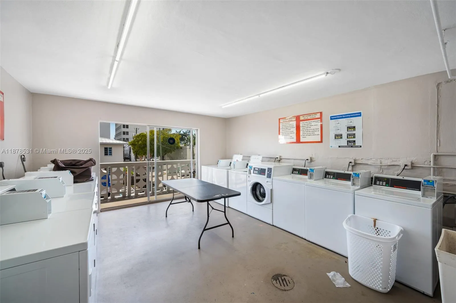 4141 Nautilus Dr, #2F