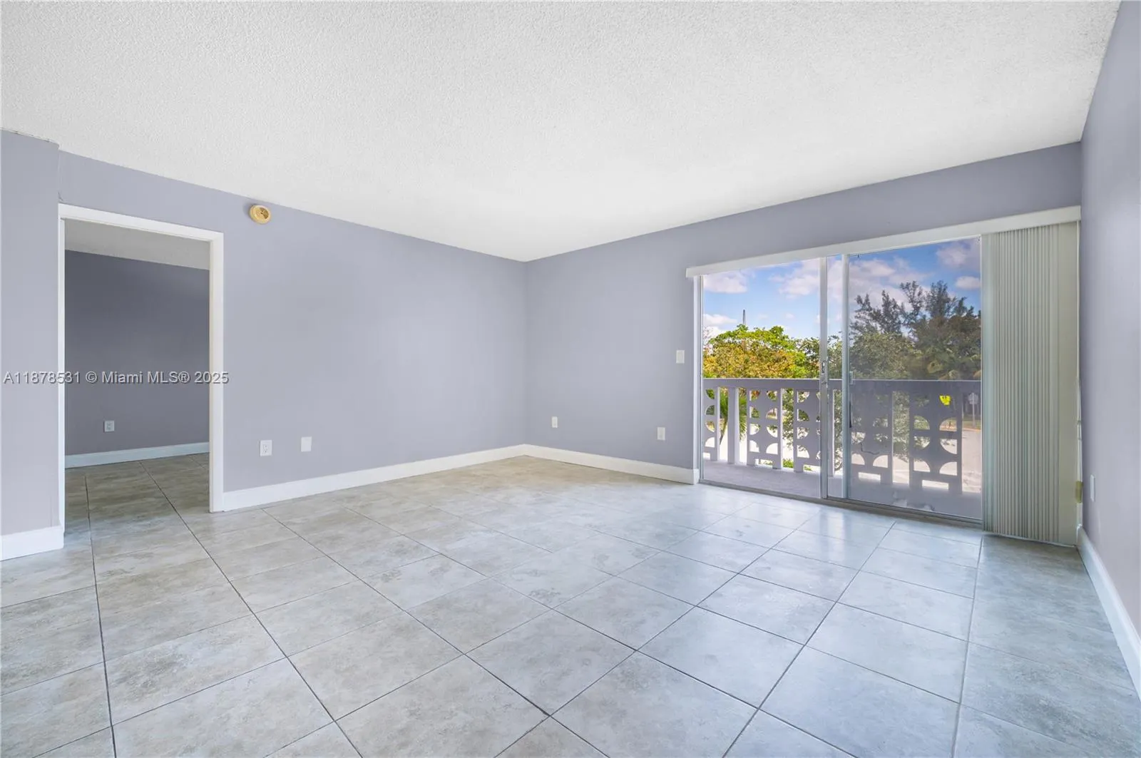4141 Nautilus Dr, #2F