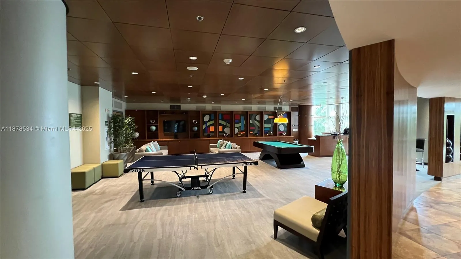 2641 N Flamingo Rd, #504N