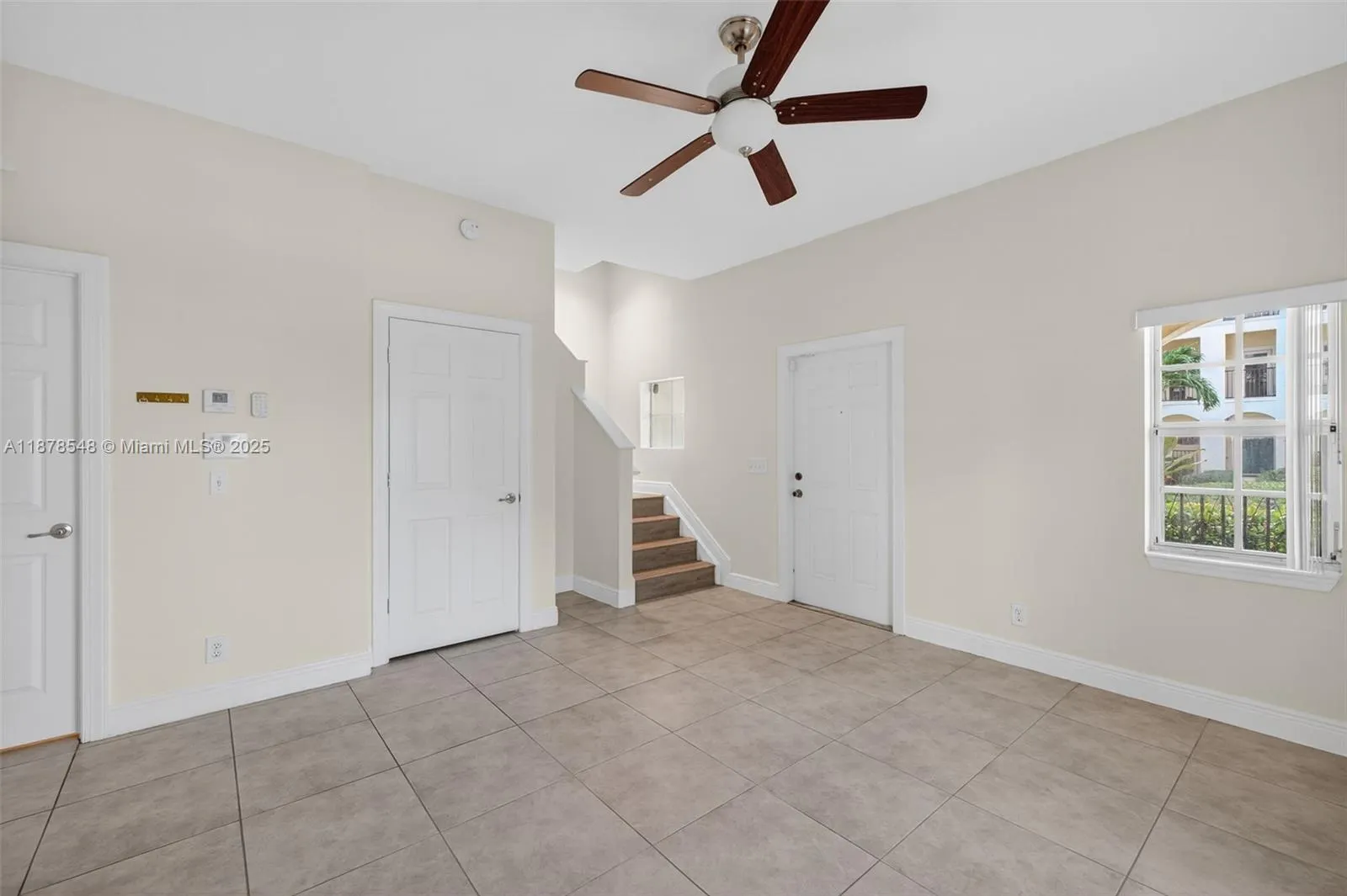 27 SW 6th Ct