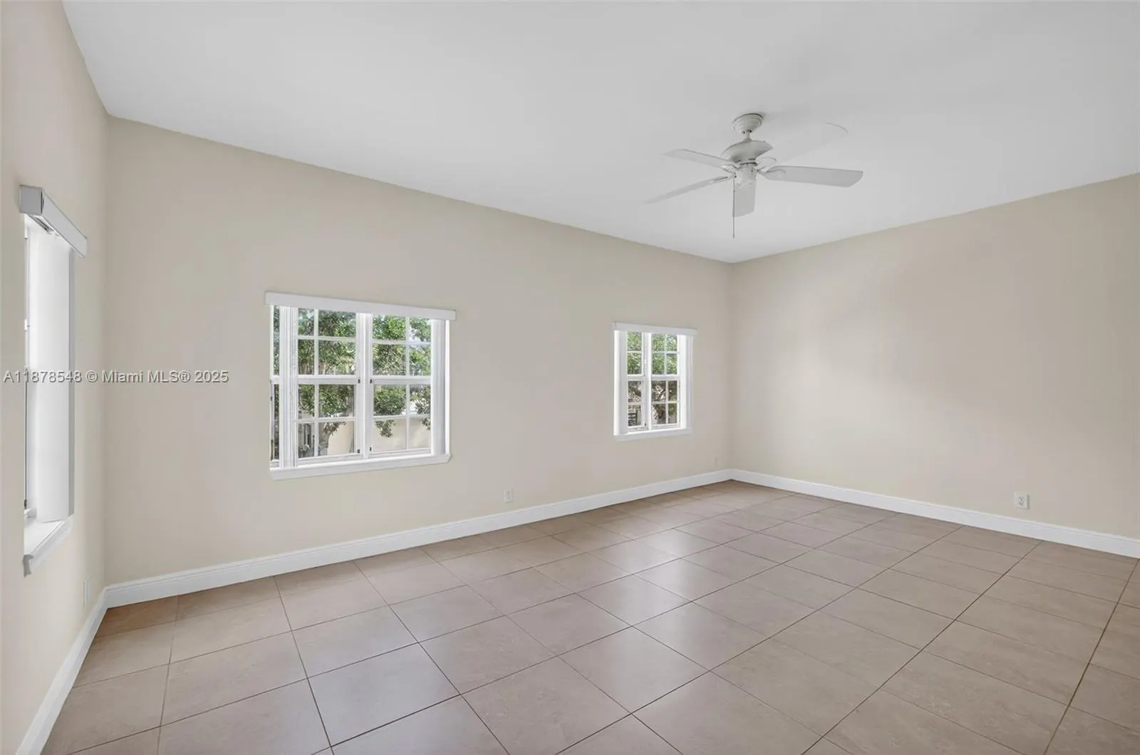 27 SW 6th Ct