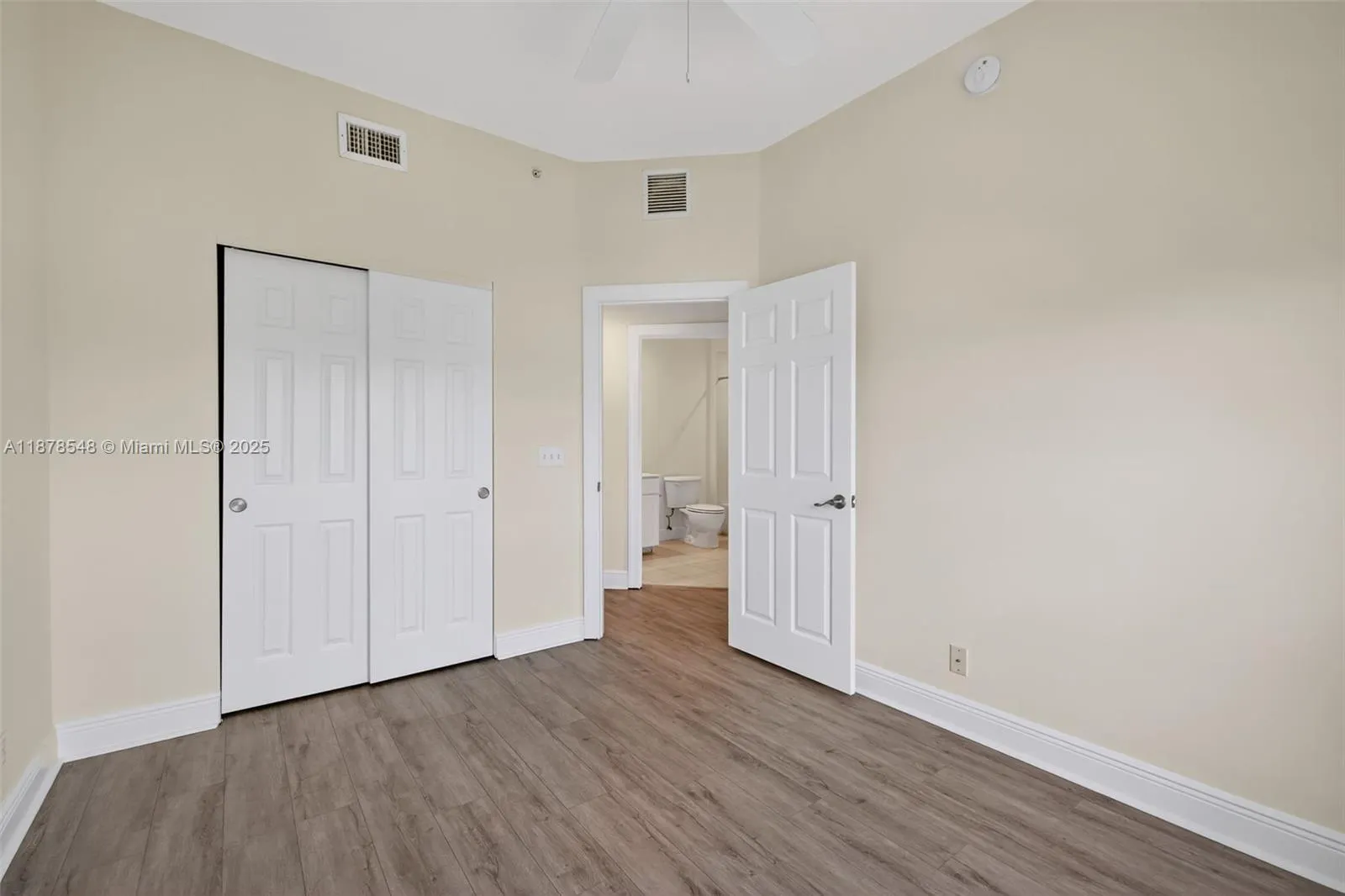 27 SW 6th Ct