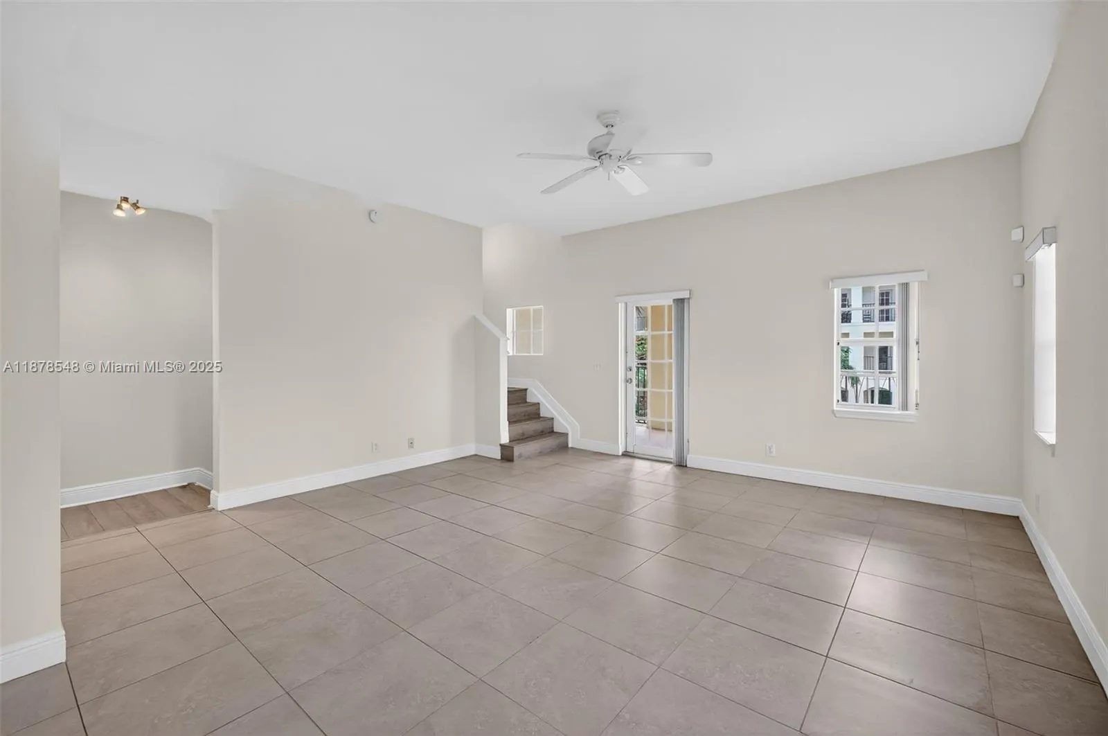 27 SW 6th Ct