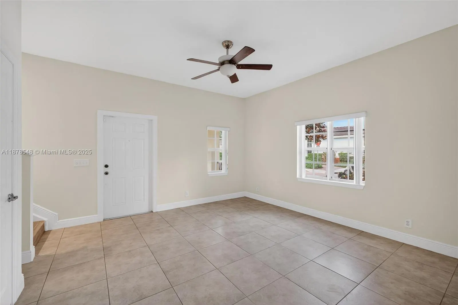 27 SW 6th Ct