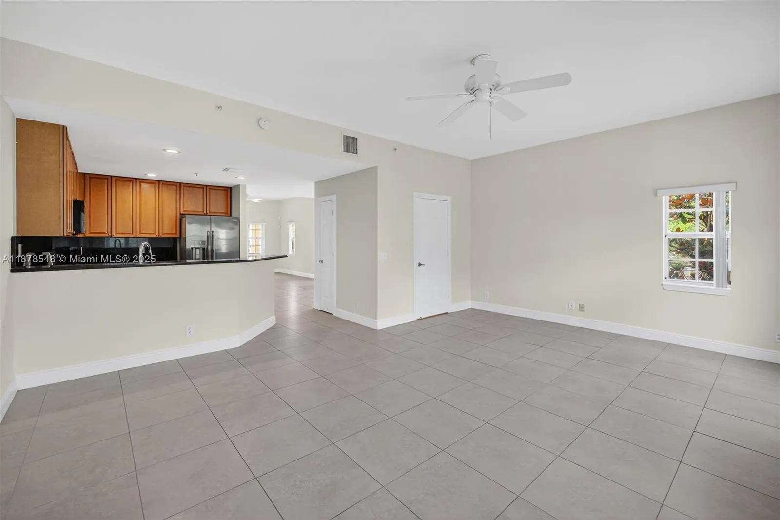 27 SW 6th Ct