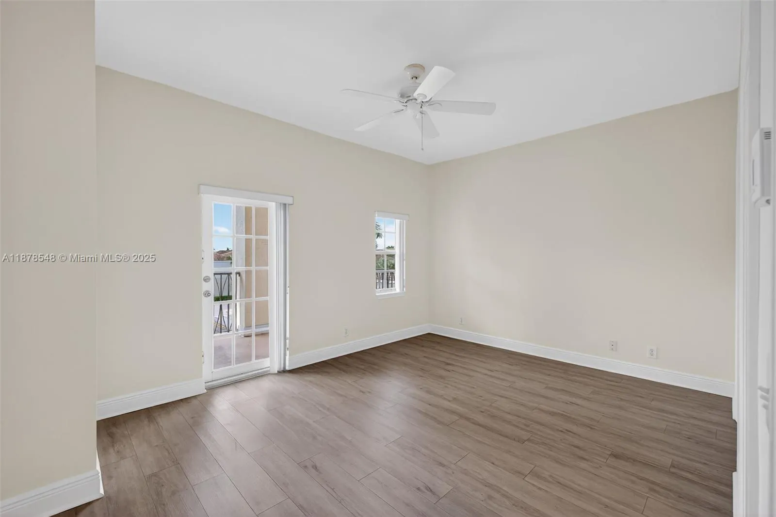 27 SW 6th Ct