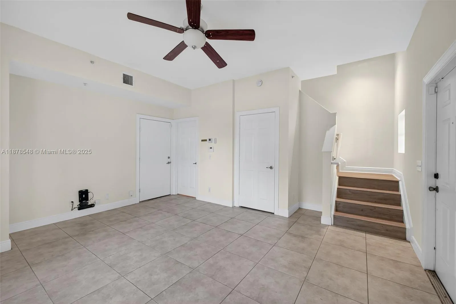 27 SW 6th Ct