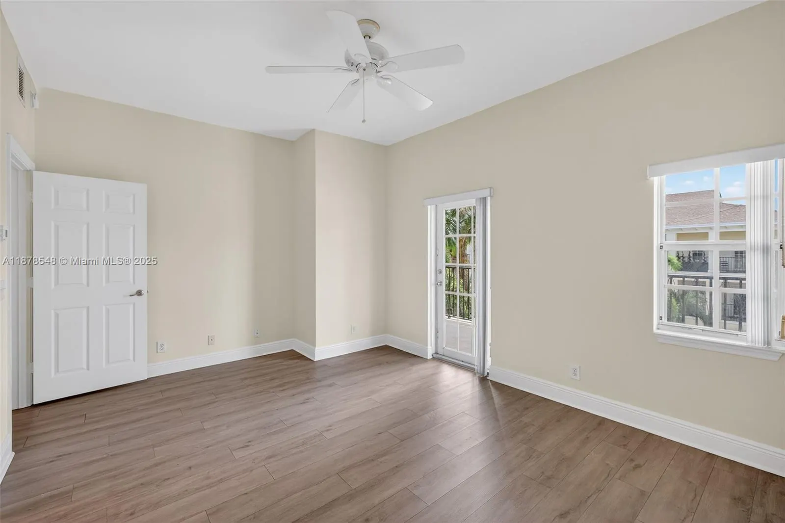 27 SW 6th Ct