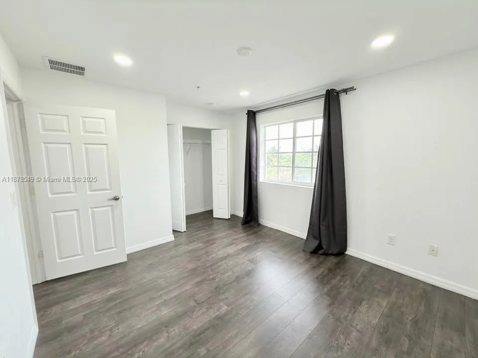 111 NW 2nd Ave, #10