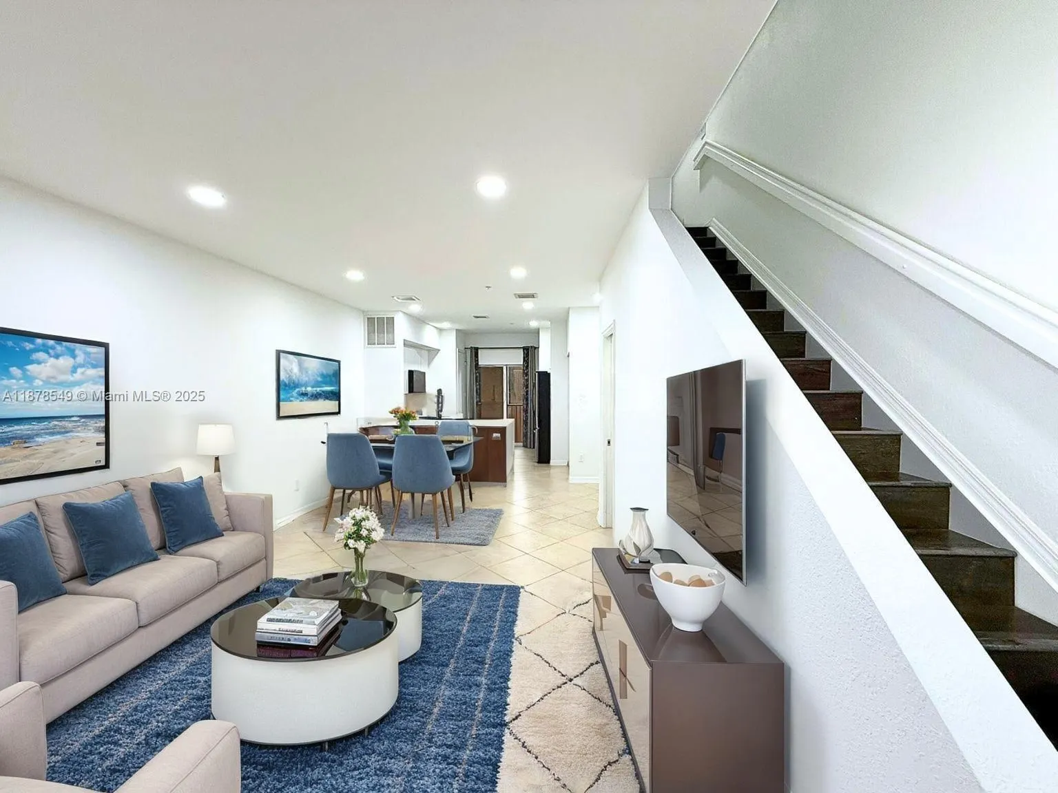 111 NW 2nd Ave, #10