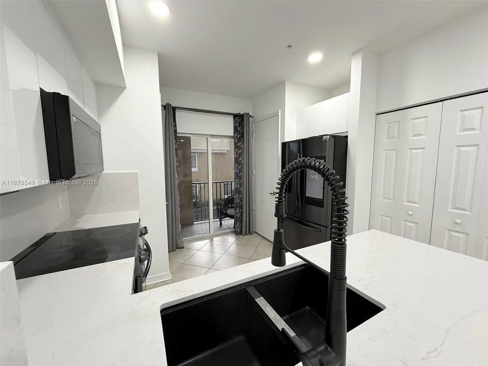 111 NW 2nd Ave, #10