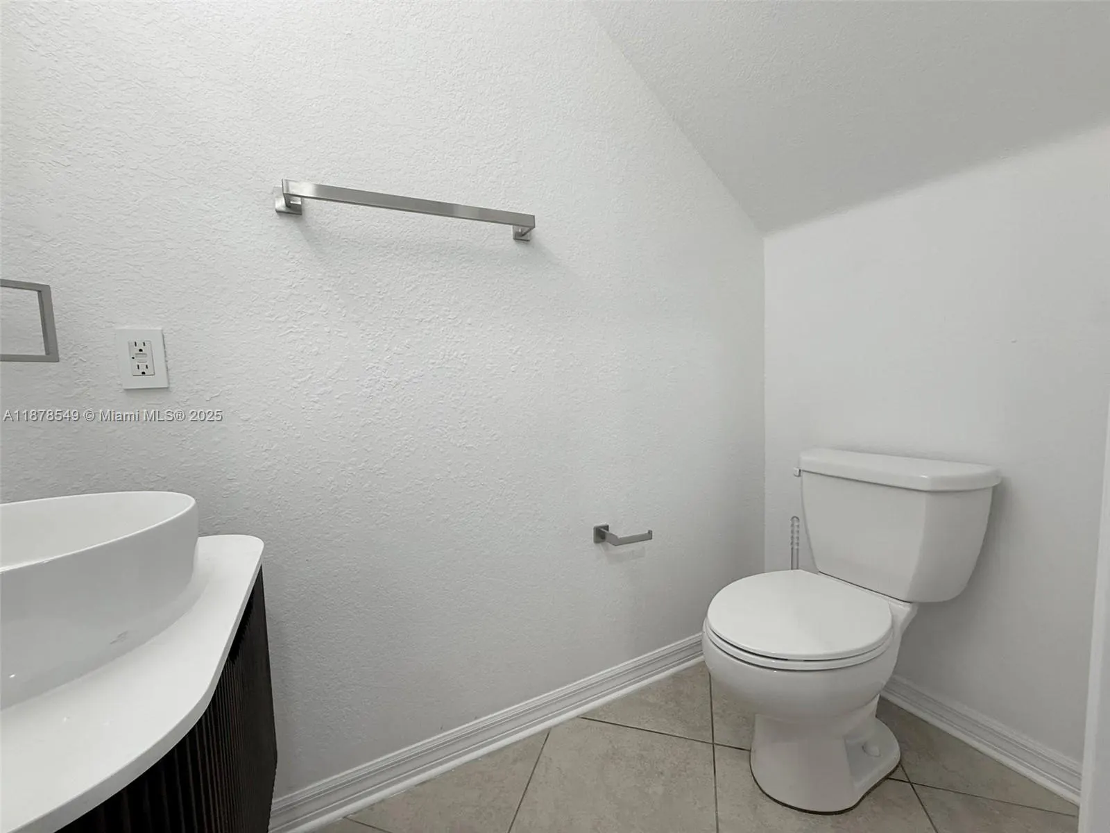 111 NW 2nd Ave, #10