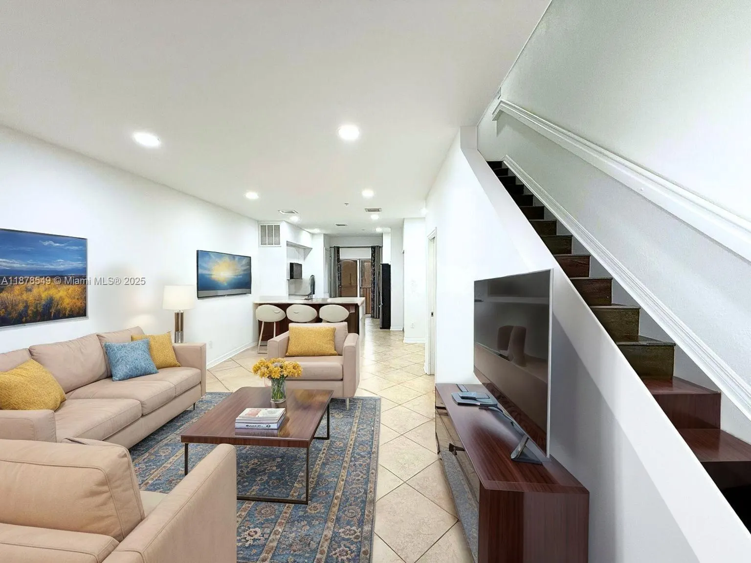 111 NW 2nd Ave, #10